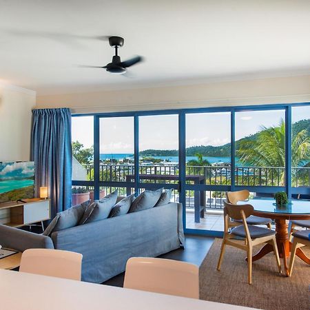 Coral Sea Vista Apartments Airlie Beach Ngoại thất bức ảnh