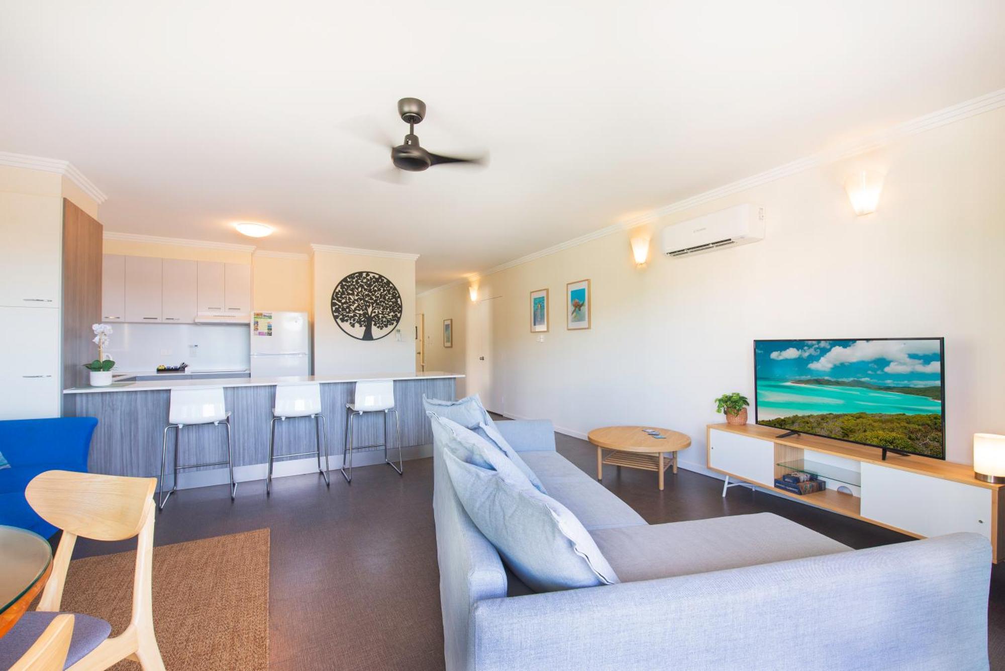 Coral Sea Vista Apartments Airlie Beach Ngoại thất bức ảnh