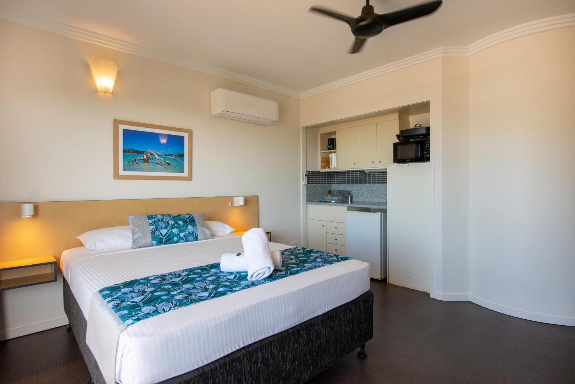 Coral Sea Vista Apartments Airlie Beach Ngoại thất bức ảnh