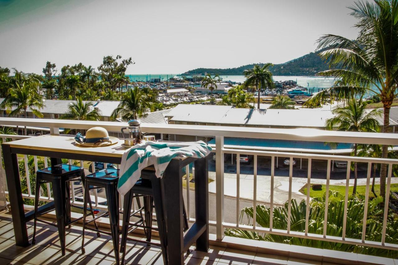 Coral Sea Vista Apartments Airlie Beach Ngoại thất bức ảnh